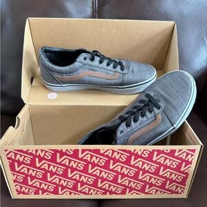 Vans Men's Charcoal and Chestnut Sneakers